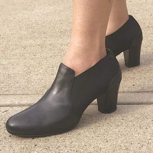 Rockport leather booties shooties